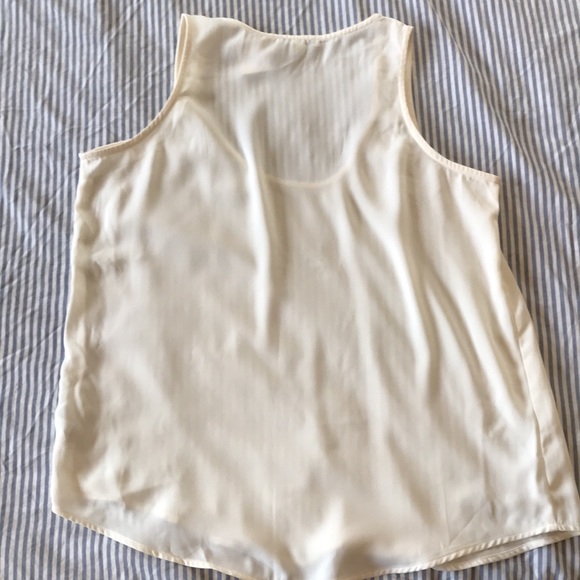 NWT Bundle of 2 sleeveless J Crew blouses - size small - Picture 4 of 7